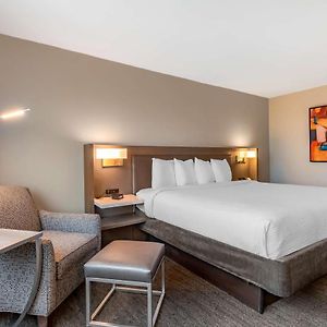 Best Western Plus Rockville Hotel&Suites